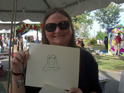 woman-draws-a-frog-at-WPLive