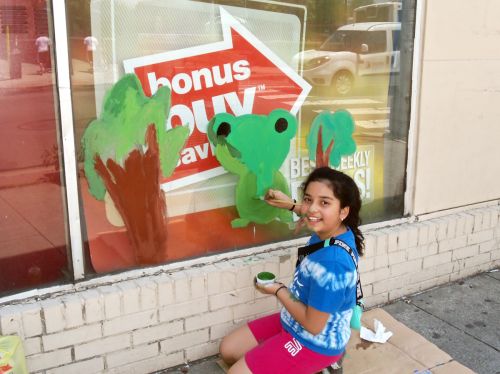 frogs-and-trees-window-painting-stop-and-shop-central-ave-JCHeights