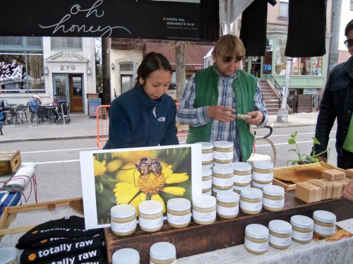 oh-honey-with-save-bees-poster